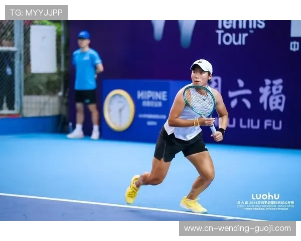 网球赛场激战正酣顶尖选手展开年度冠军争夺战